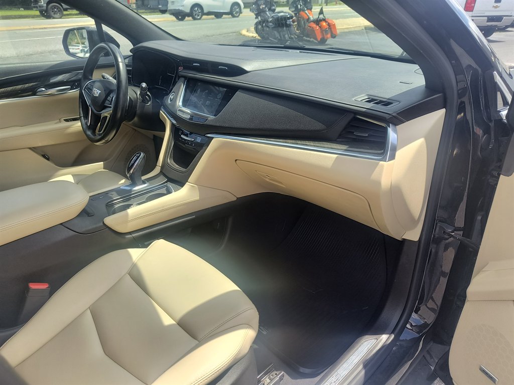 2018 Cadillac XT5 - $14,499
