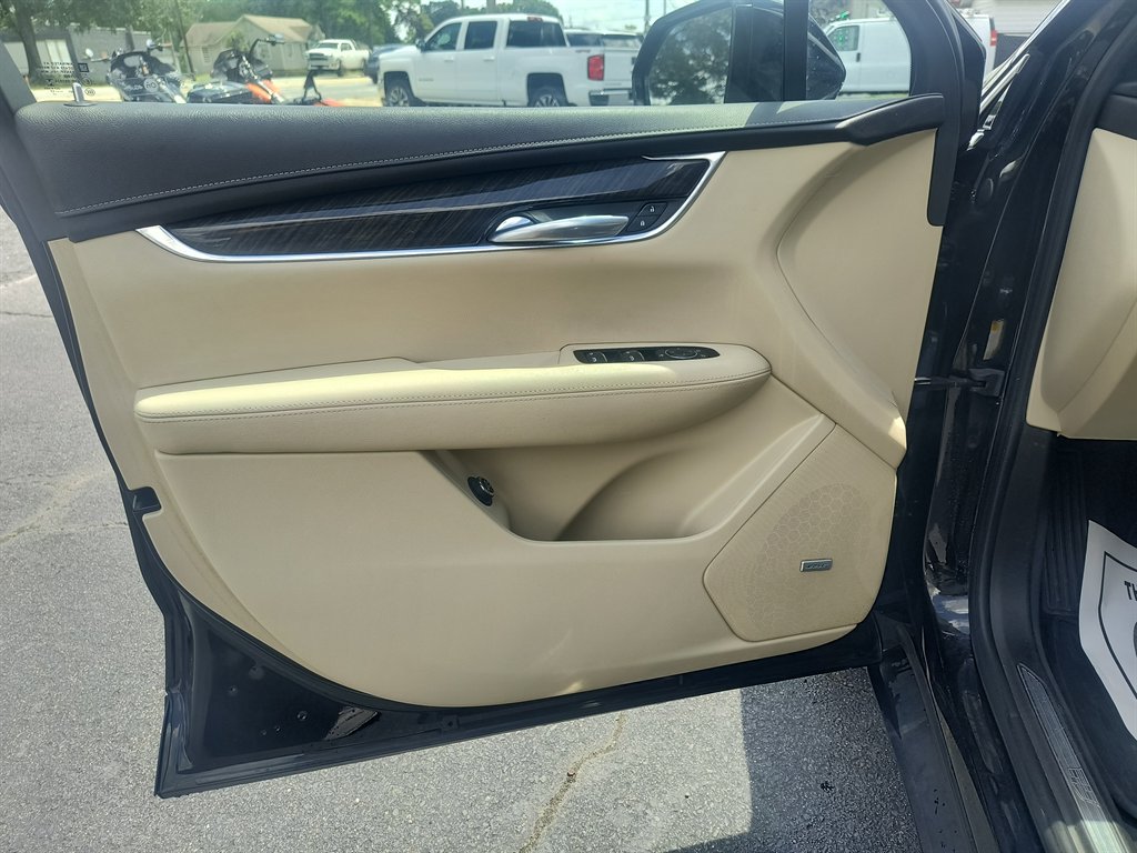 2018 Cadillac XT5 - $14,499
