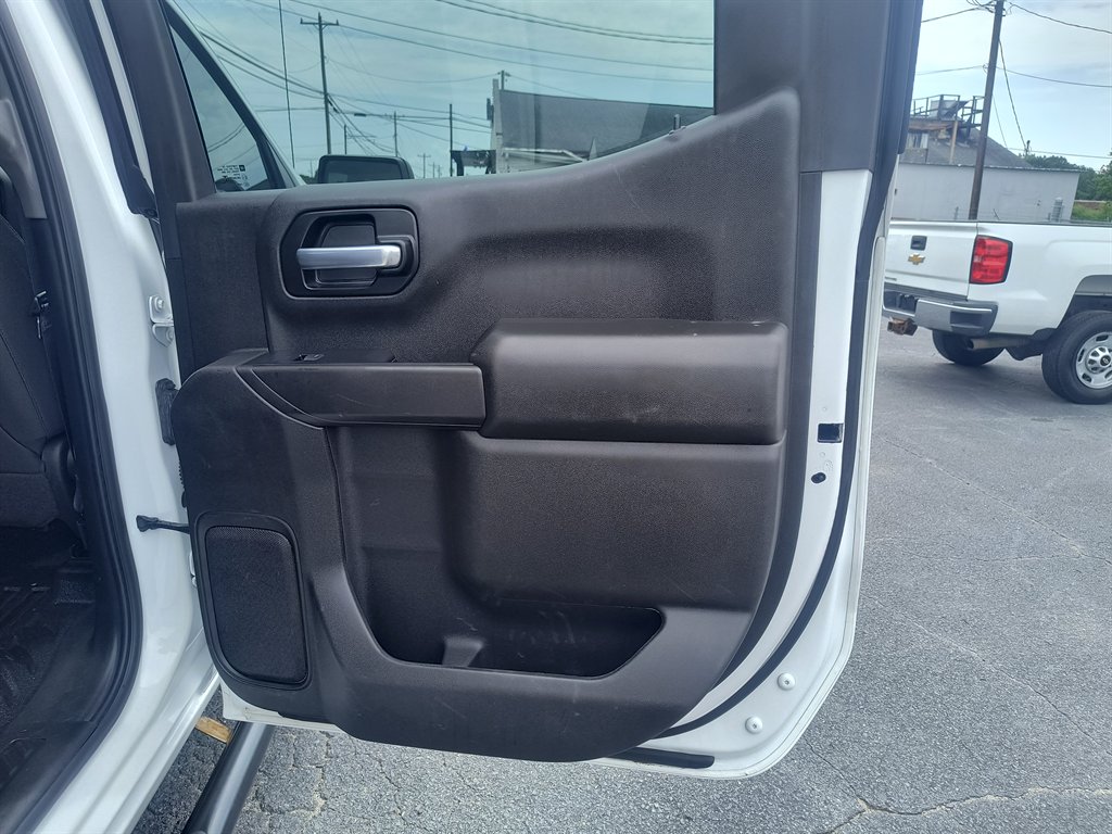 2021 Chevrolet Silverado - $26,999