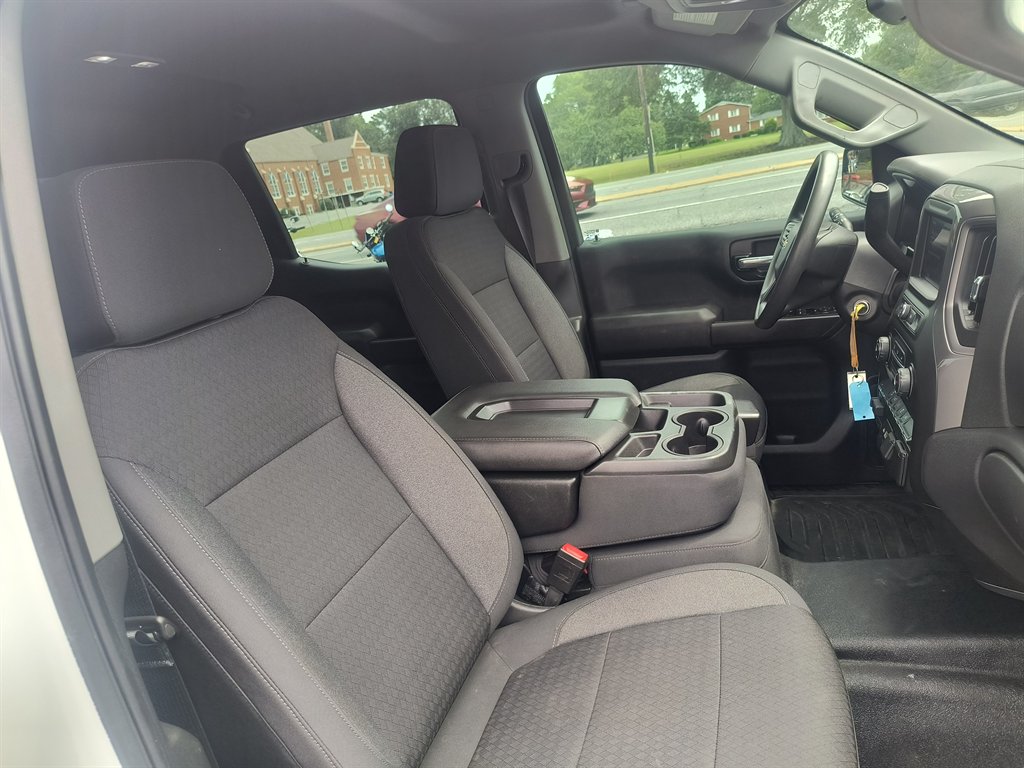 2021 Chevrolet Silverado - $26,999