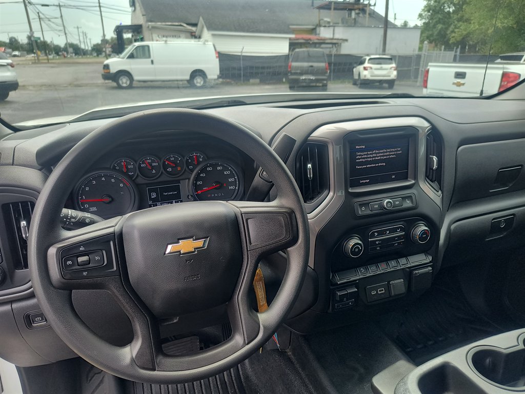 2021 Chevrolet Silverado - $26,999