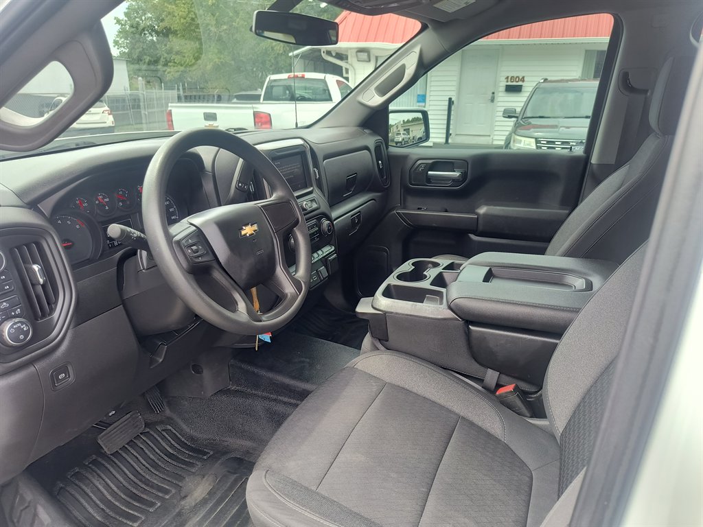 2021 Chevrolet Silverado - $26,999