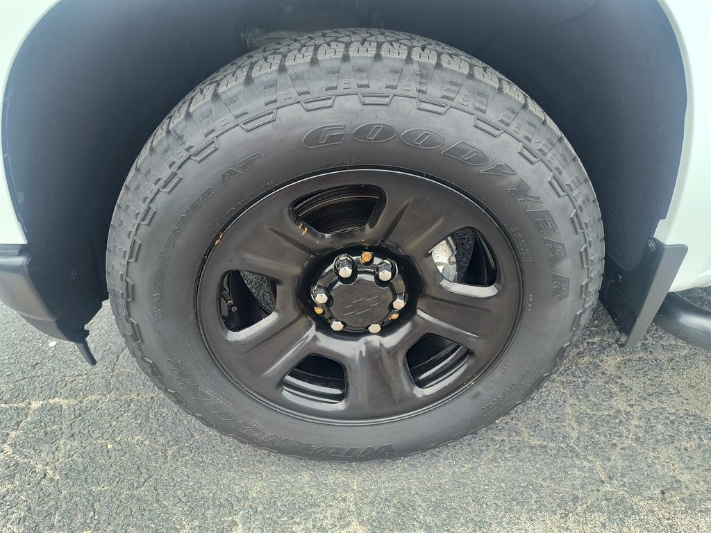 2021 Chevrolet Silverado - $26,999