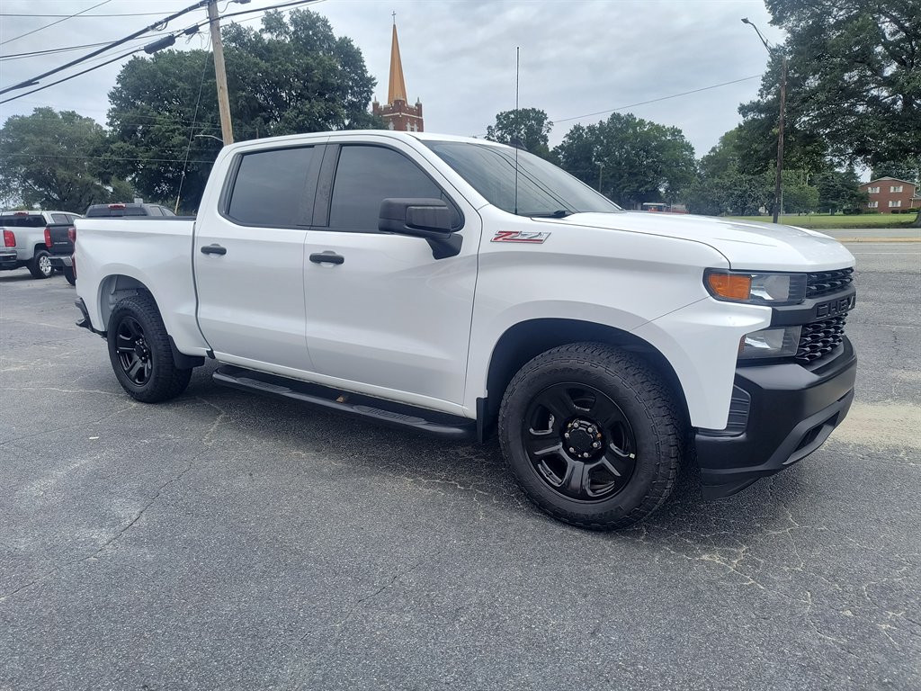 2021 Chevrolet Silverado - $26,999