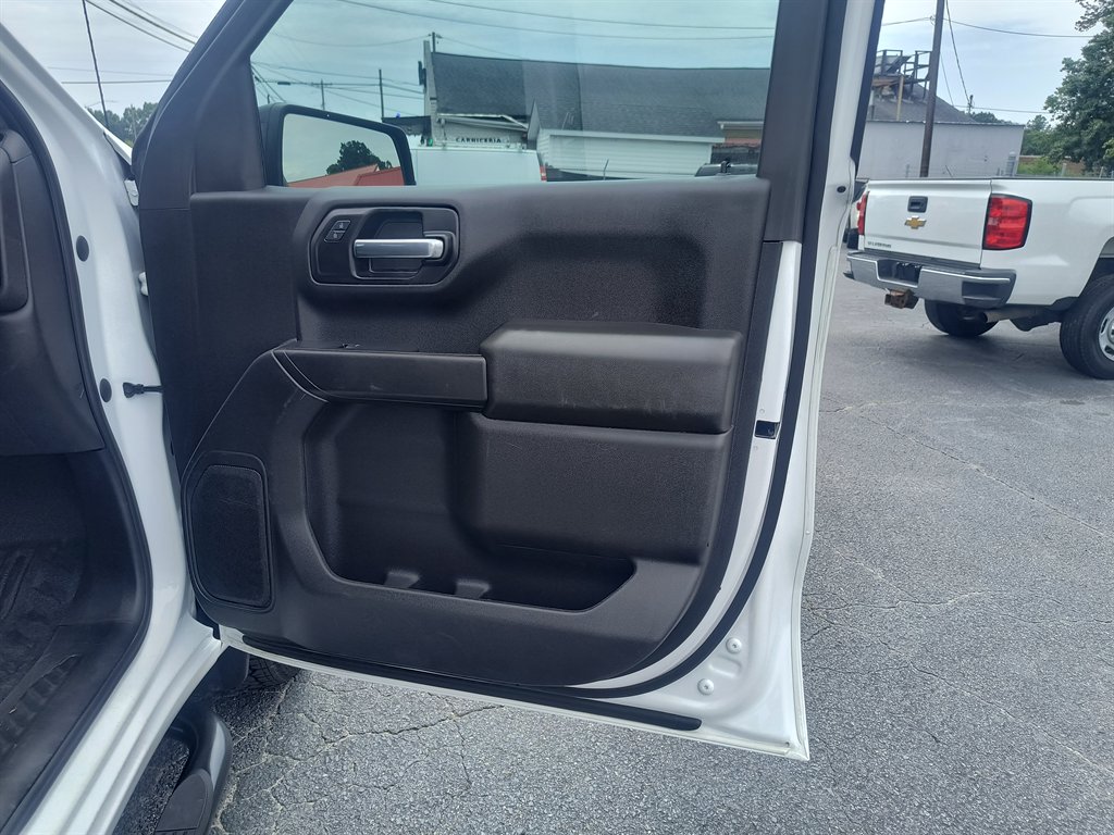 2021 Chevrolet Silverado - $26,999