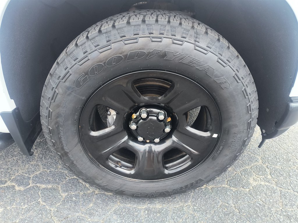 2021 Chevrolet Silverado - $26,999