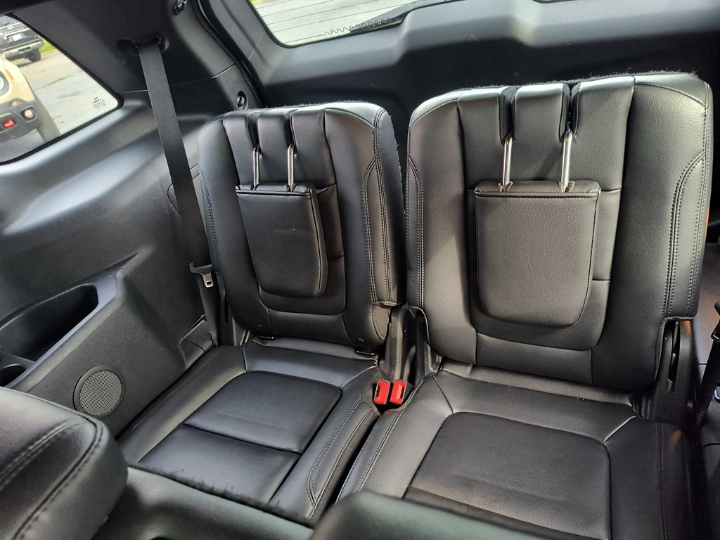 2016 Ford Explorer - $9,999