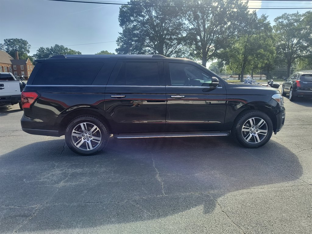 2022 Ford Expedition - $34,999