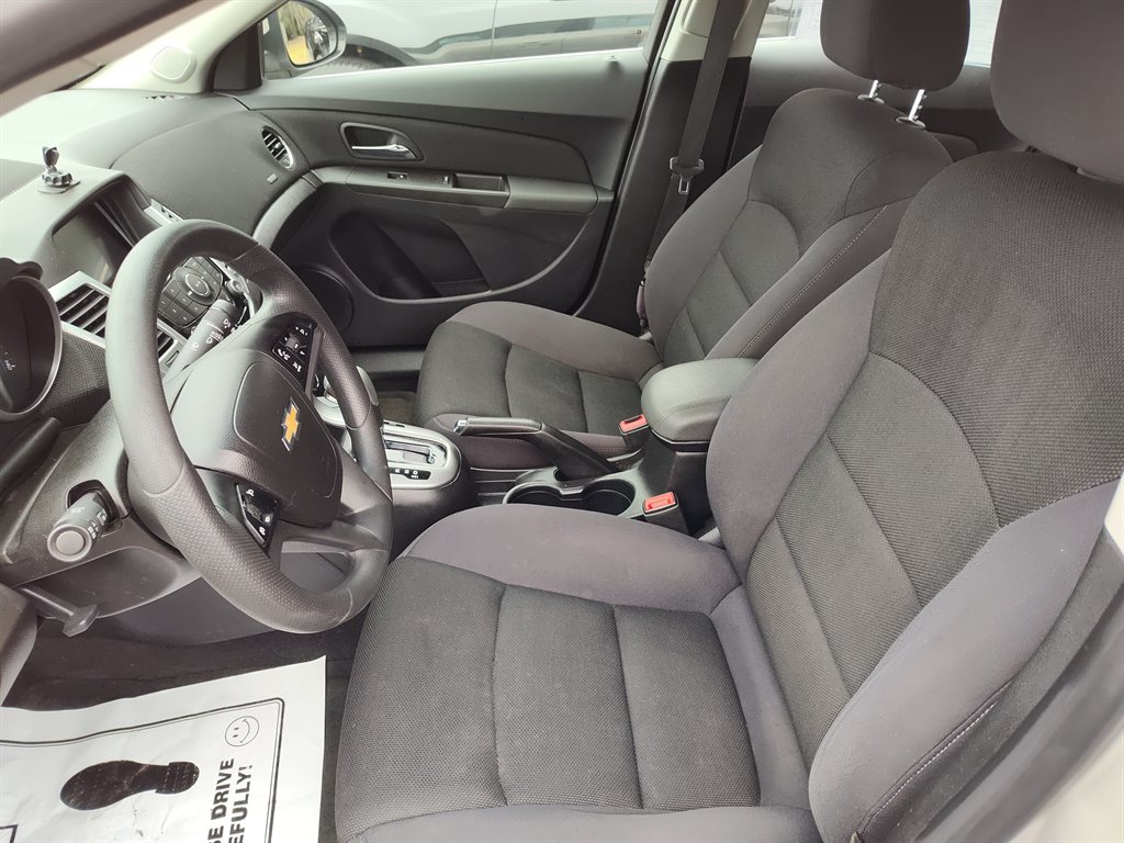 2015 Chevrolet Cruze LT photo