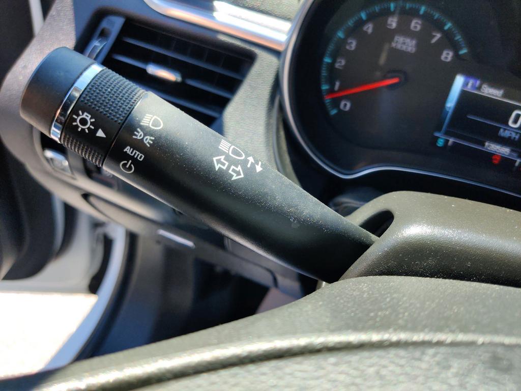 2019 Chevrolet Impala LT photo