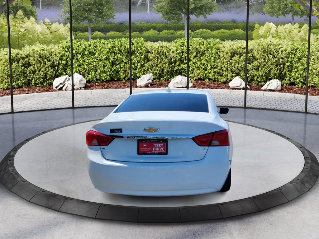 2019 Chevrolet Impala LT photo