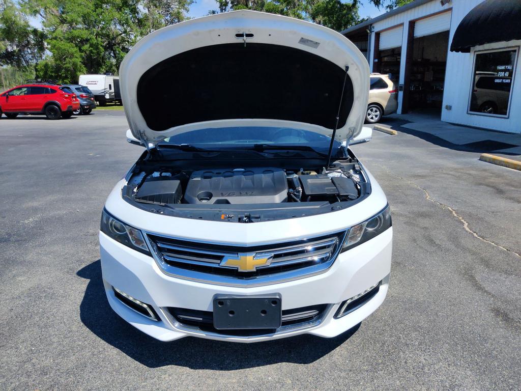 2019 Chevrolet Impala LT photo