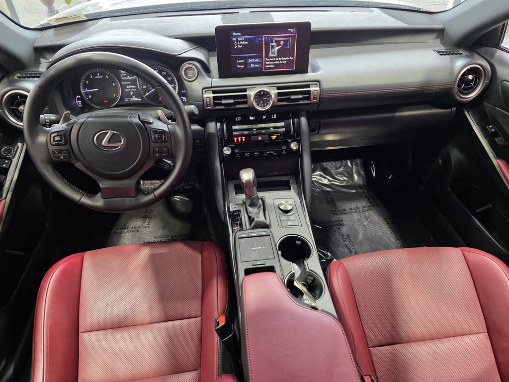 2022 Lexus IS 300 photo