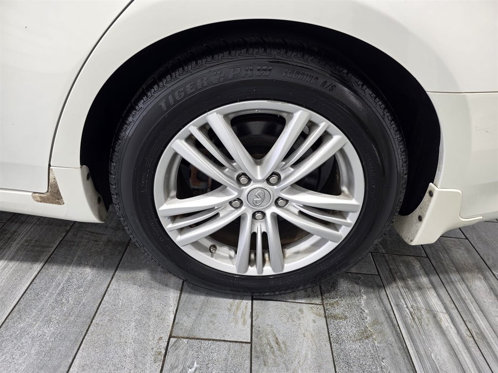 2013 Infiniti MDX Journey photo
