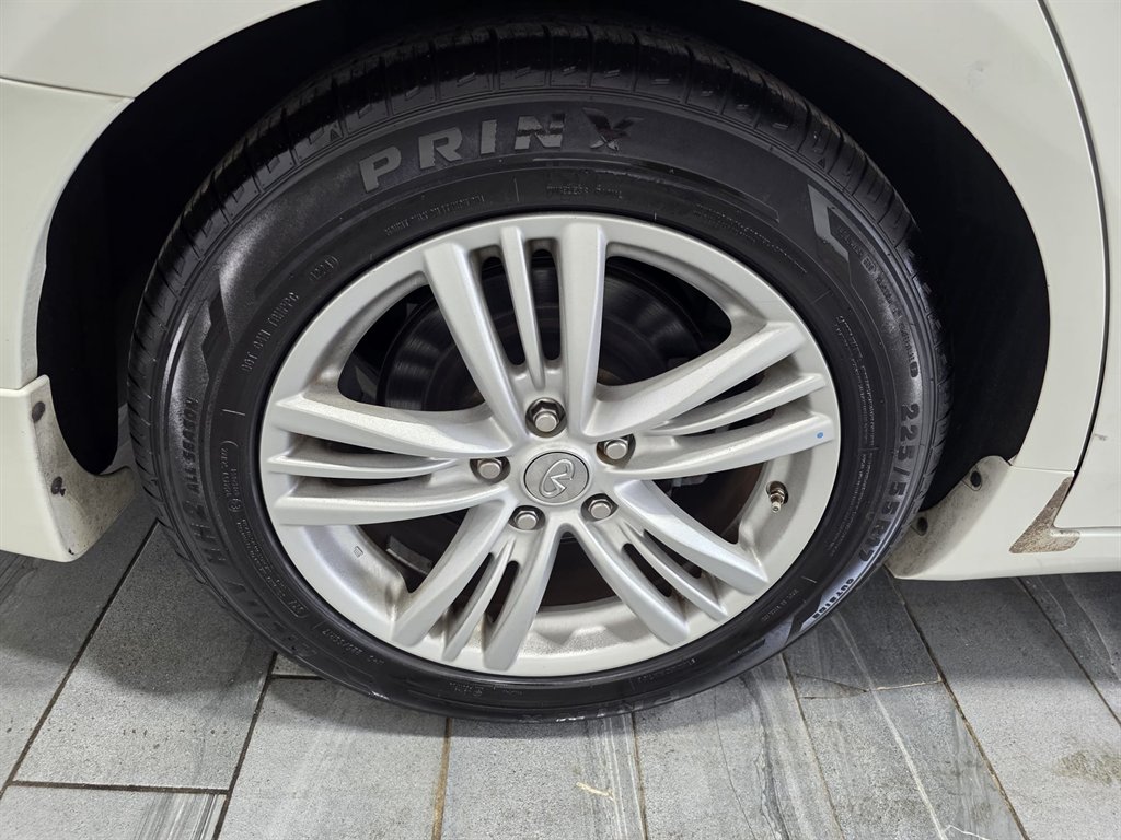 2013 Infiniti MDX Journey photo
