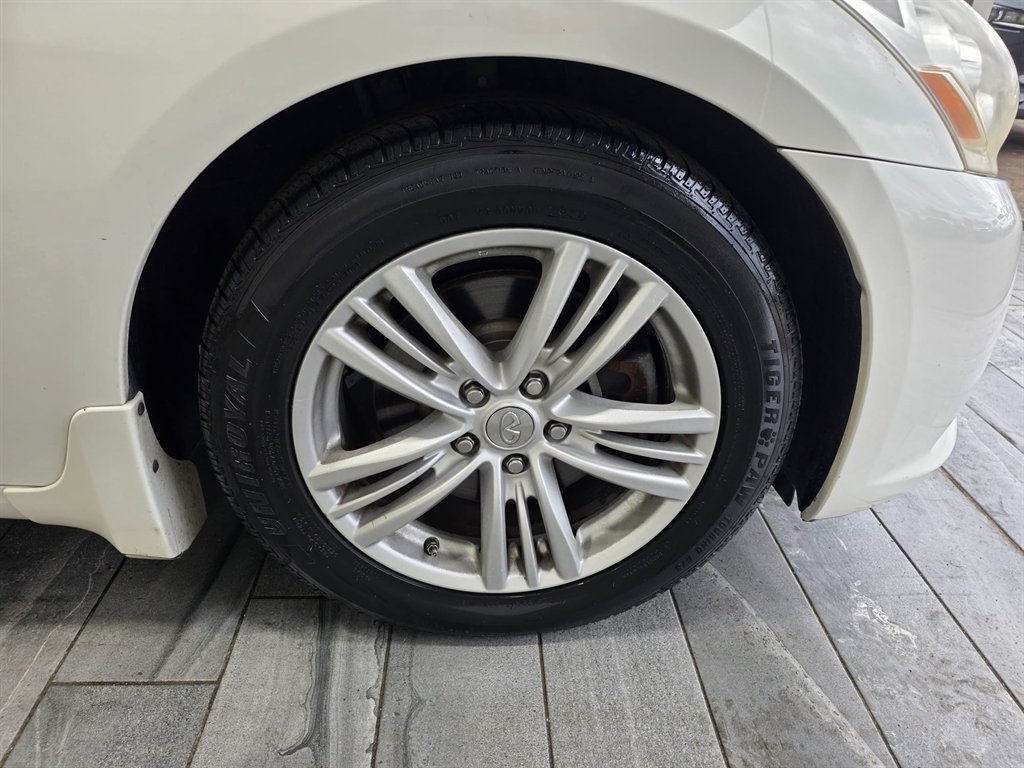 2013 Infiniti MDX Journey photo