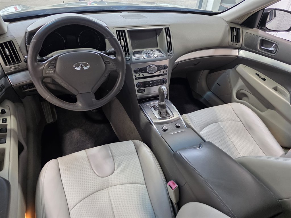 2013 Infiniti MDX Journey photo