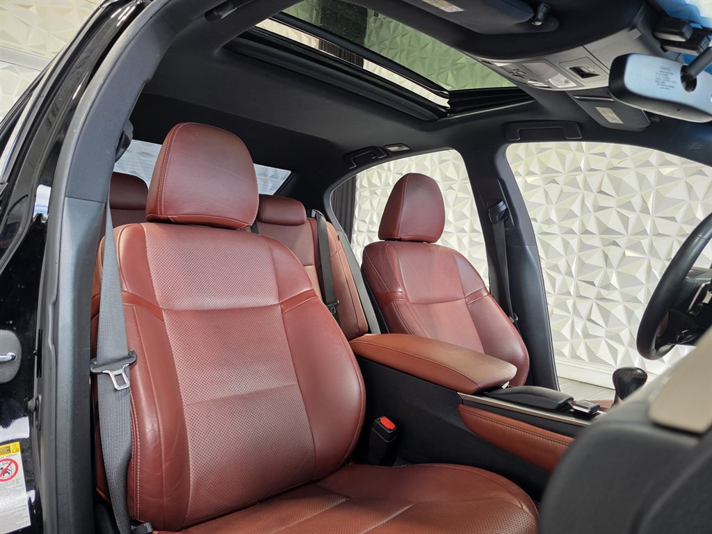 2015 Lexus GS - $21,990