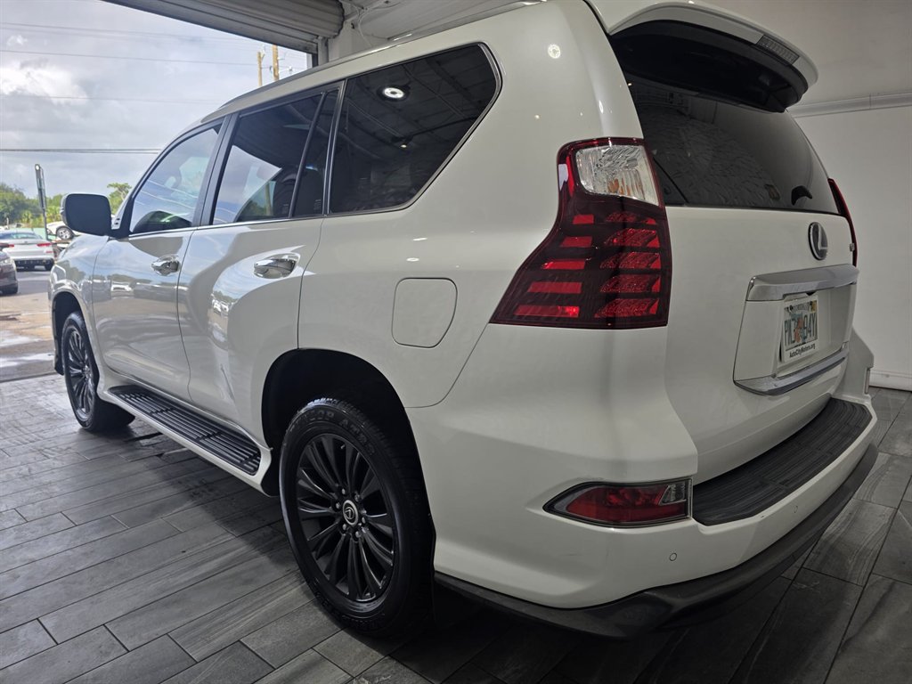 2020 Lexus GX - $39,990