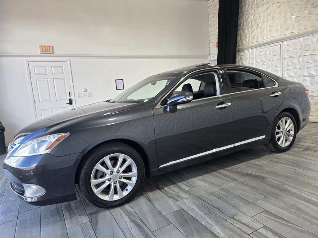 2011 Lexus ES - $15,990