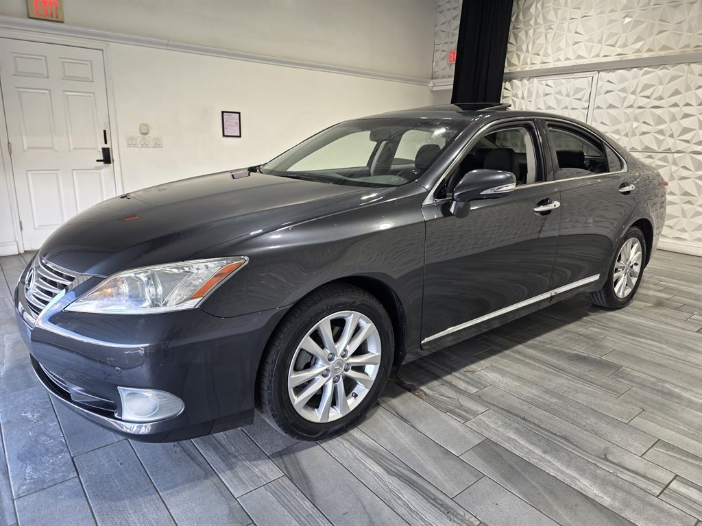 2011 Lexus ES - $15,990