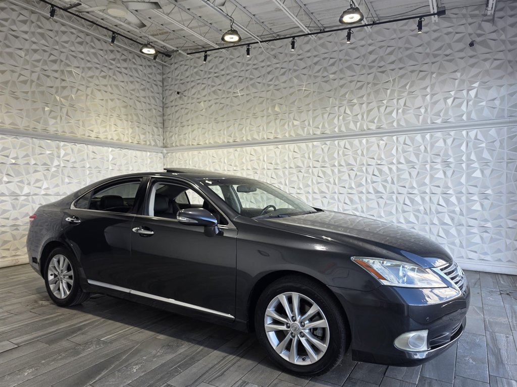 2011 Lexus ES - $15,990