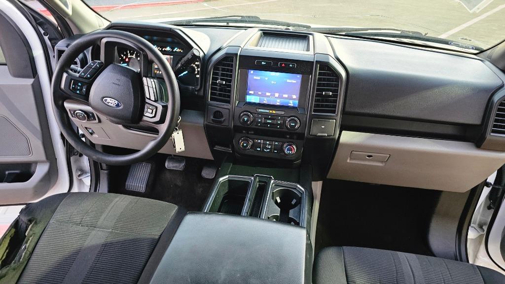 2020 Ford F150 Lariat photo