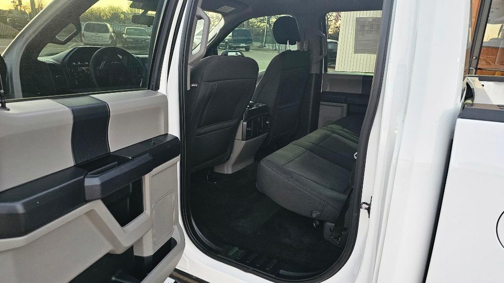 2020 Ford F150 Lariat photo