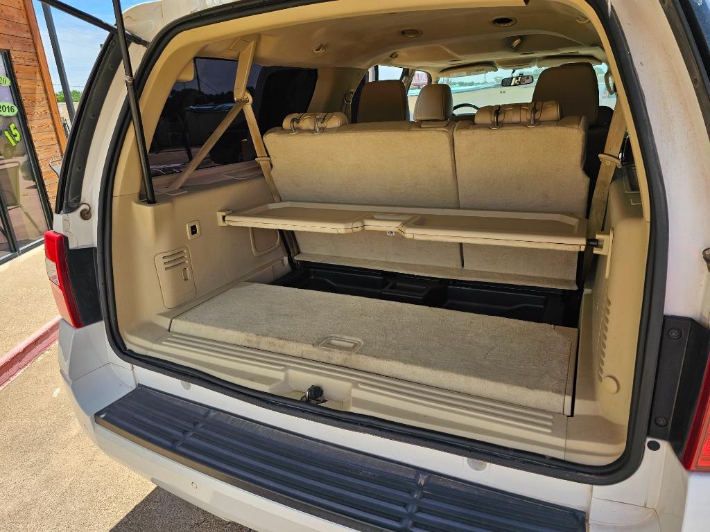 2016 Ford Expedition - $12,999