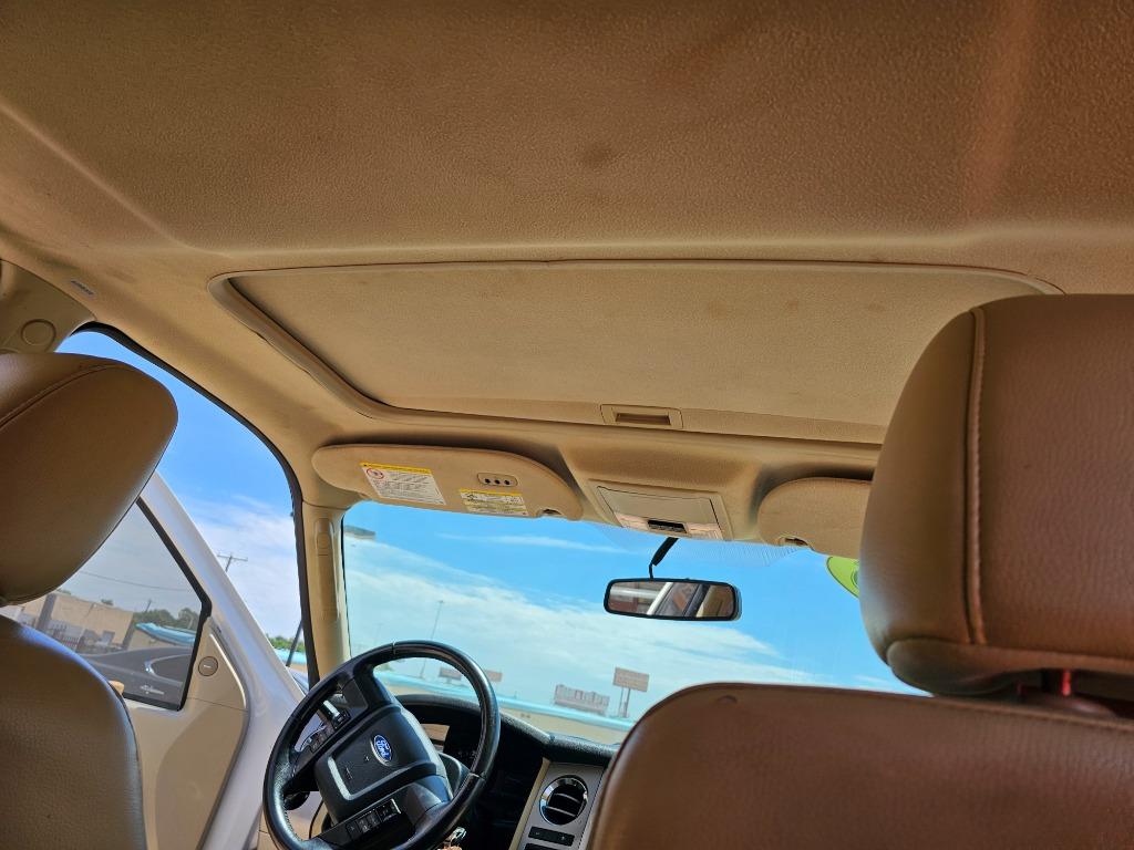 2016 Ford Expedition - $12,999