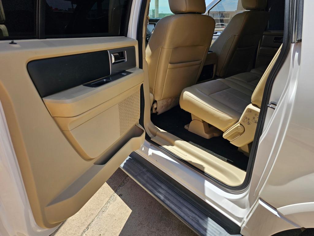 2016 Ford Expedition - $12,999