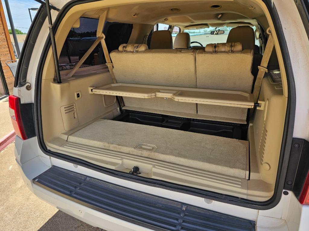 2016 Ford Expedition - $12,999