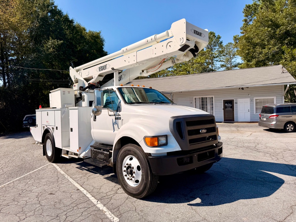 2012 Ford F-750