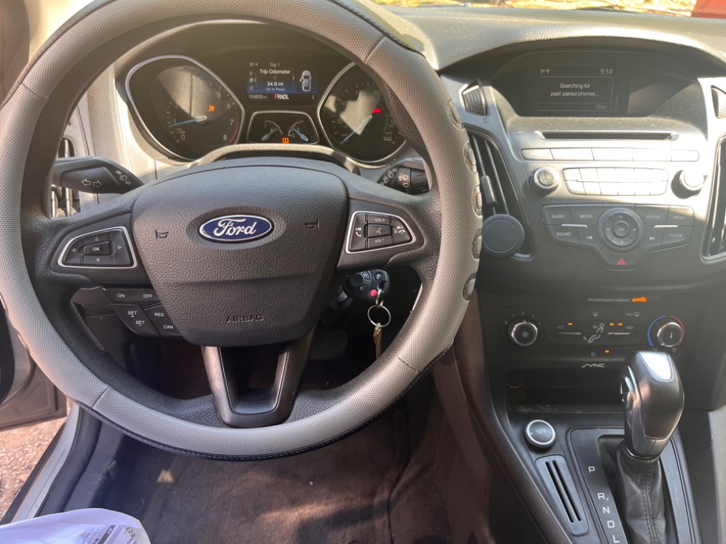 2015 Ford Focus SE photo