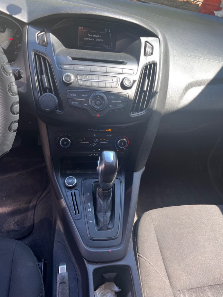 2015 Ford Focus SE photo