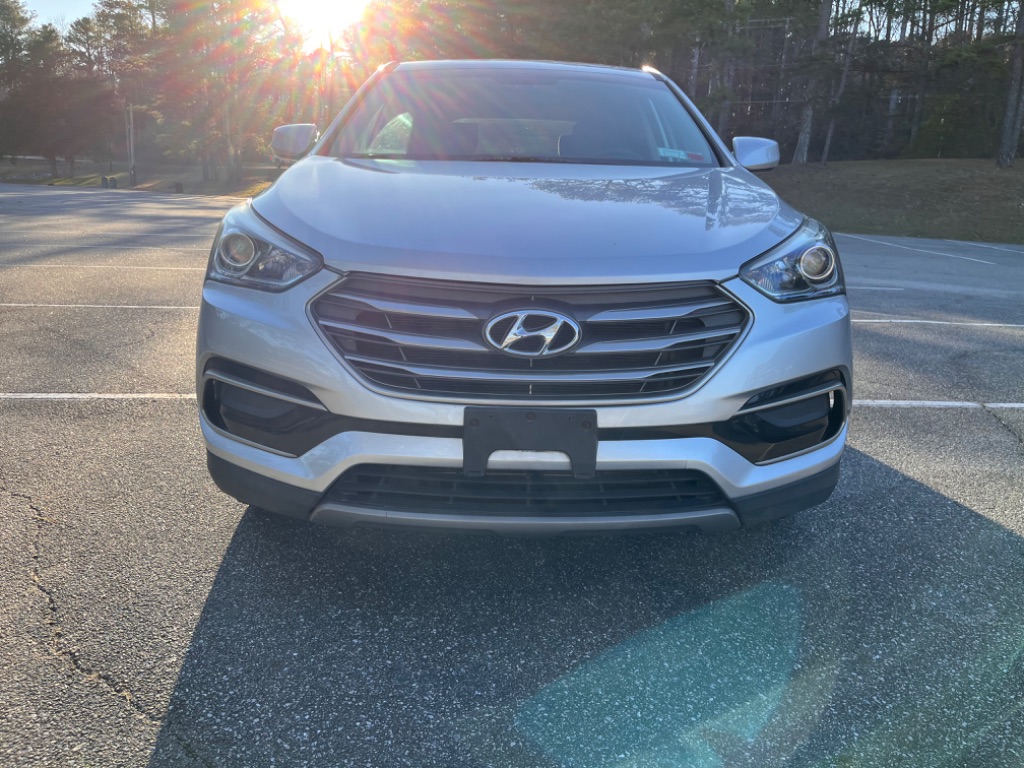 2017 Hyundai Santa Fe - $10,000