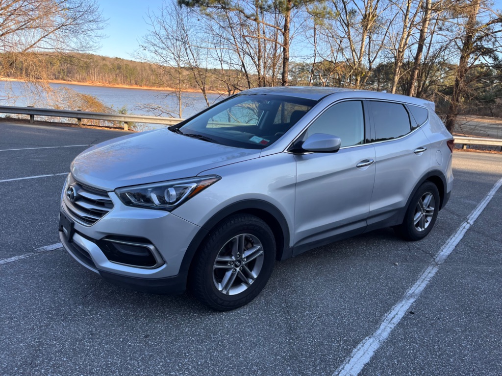 2017 Hyundai Santa Fe - $10,000