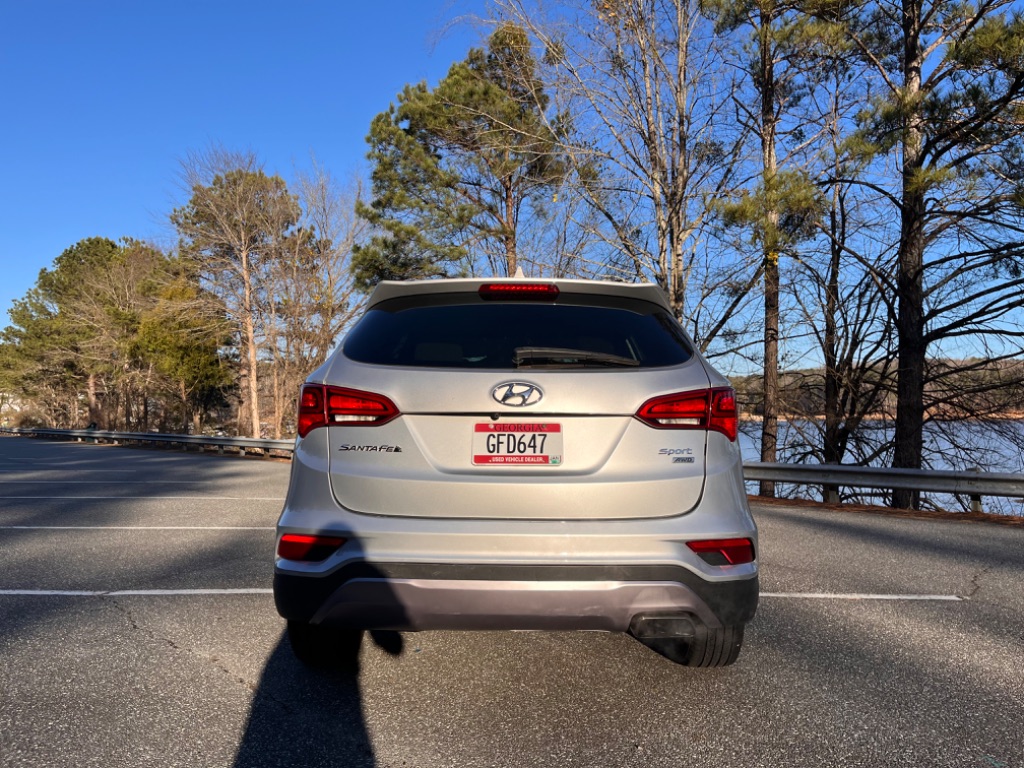 2017 Hyundai Santa Fe - $10,000