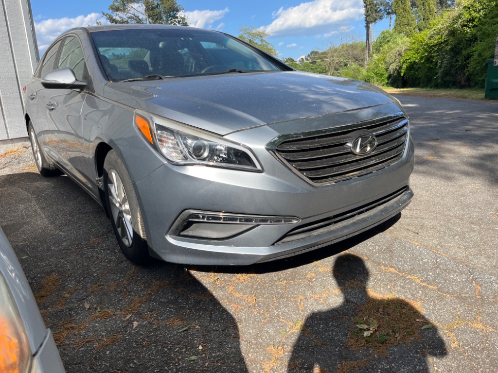 2015 Hyundai Sonata - $7,500