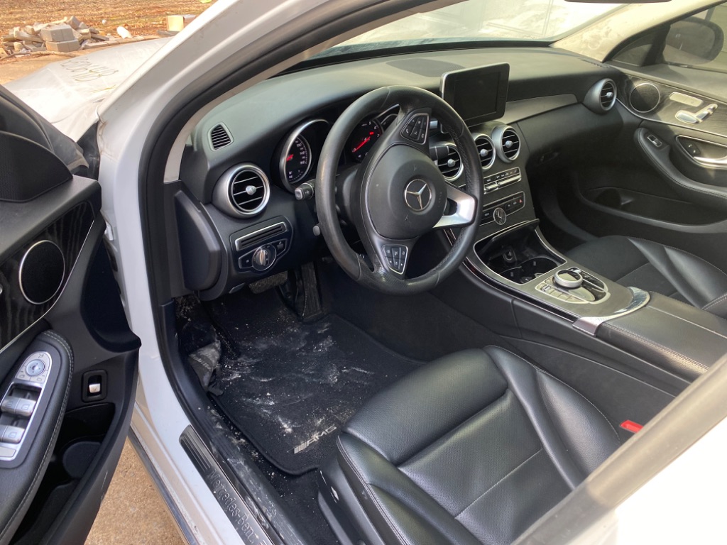 2017 Mercedes-Benz C-Class C300 photo