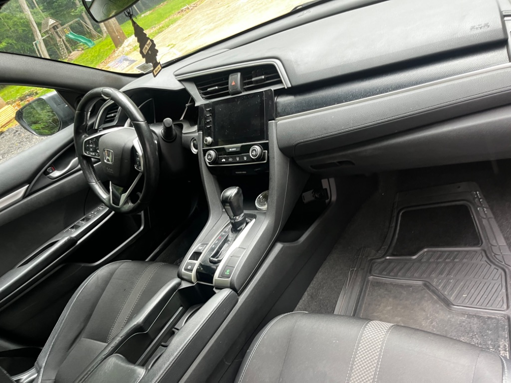 2019 Honda Civic - $12,000