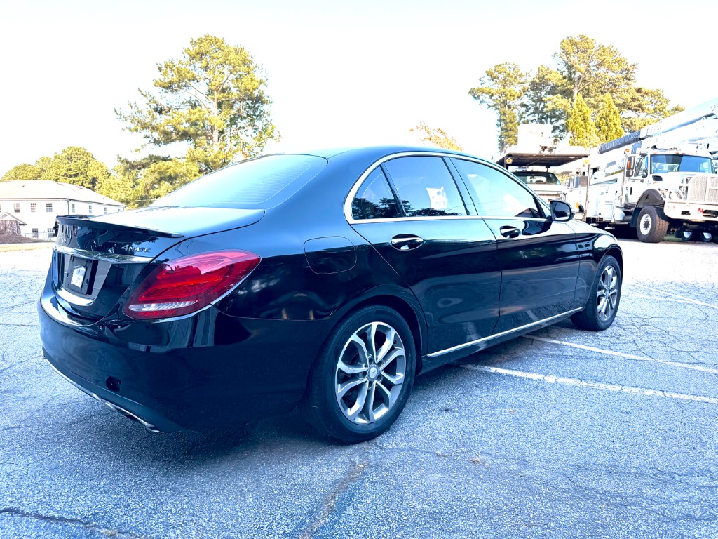 2015 Mercedes-Benz C-Class - $12,500