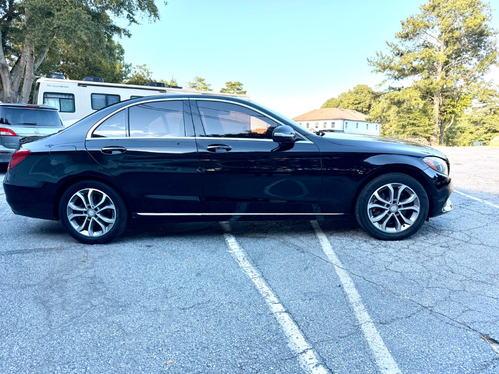 2015 Mercedes-Benz C-Class - $12,500