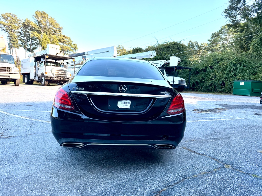 2015 Mercedes-Benz C-Class - $12,500