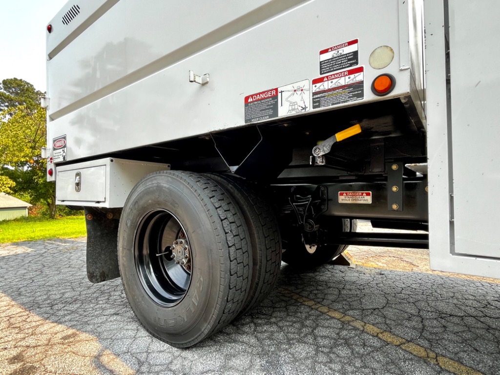 2015 Ford F750 - $40,000
