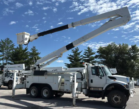 2011 INTERNATIONAL 7500 - $37,000