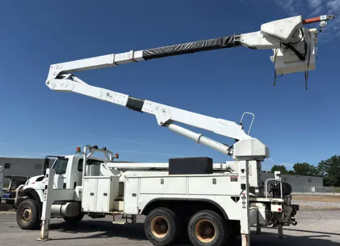 2011 INTERNATIONAL 7500 - $37,000