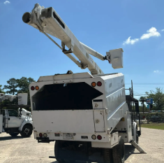 2011 Freightliner M2 - $29,000