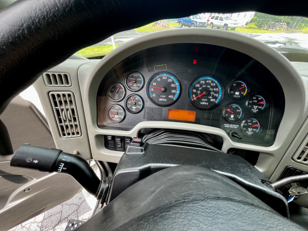 2016 International 4400 - $18,999