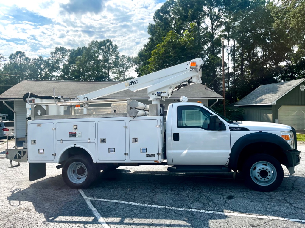 2012 Ford F-450 - $21,500